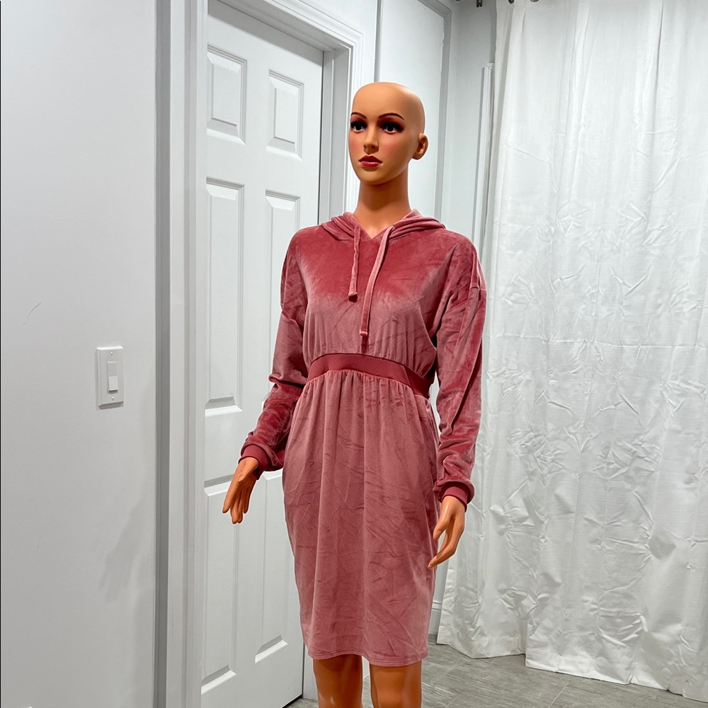 Derek Heart Dusty Rose Velour Hooded Midi Dress